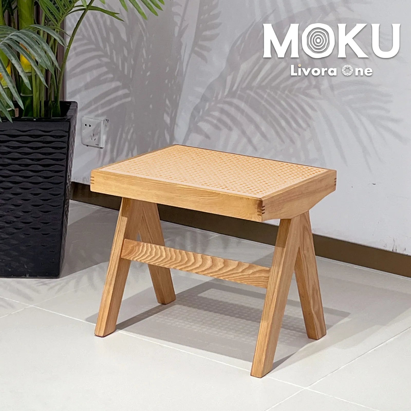 Livora One MOKU P836 北米産FAS級ホワイトアッシュ　無垢材　ダイニングチェア　スツールチェア　ドレッサー　玄関　ナチュラル　ウォールナットブラウン